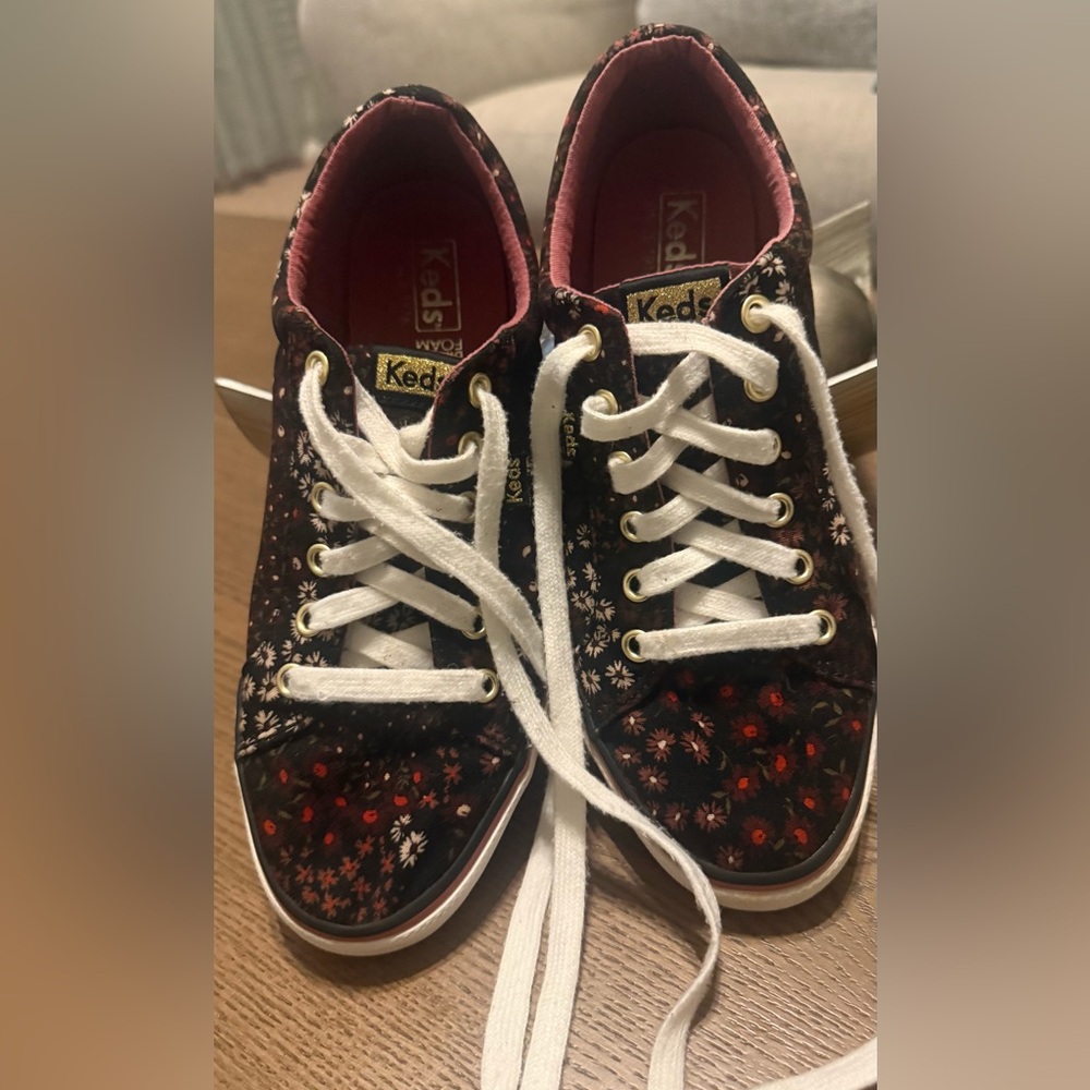 Keds Kids Floral Sneakers - Black and Red - Picture 3 of 6